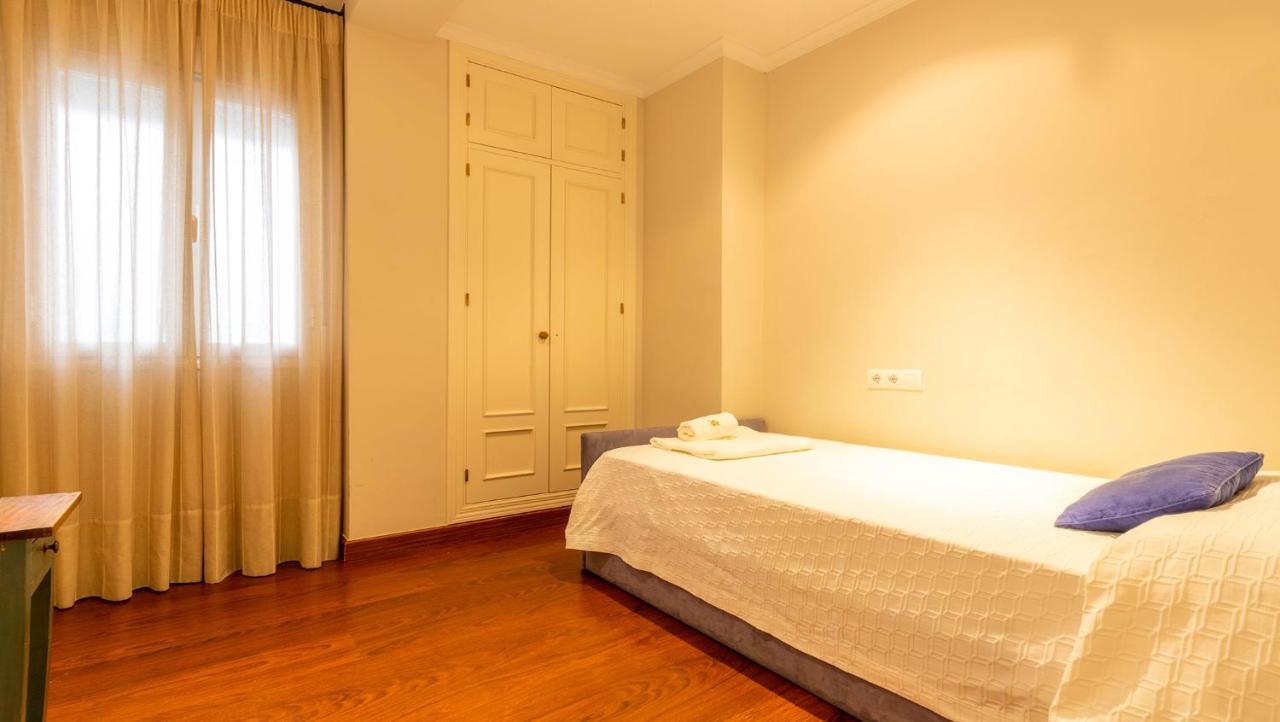 Apartamento Arenal - 3 Habitaciones Sevilla Exterior foto